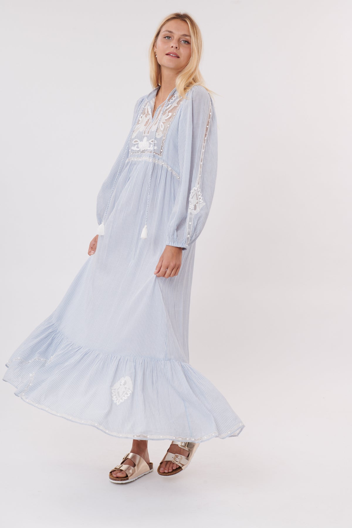 SELENA ROBE