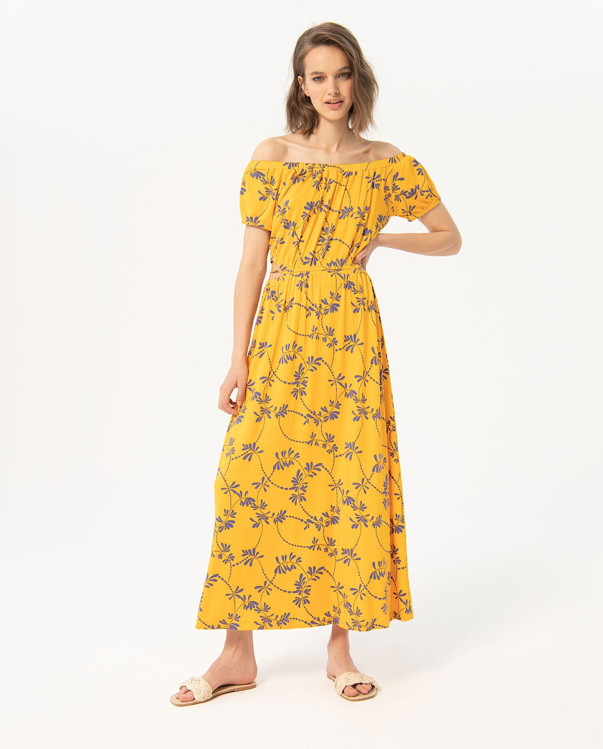 GATHERED DRESS