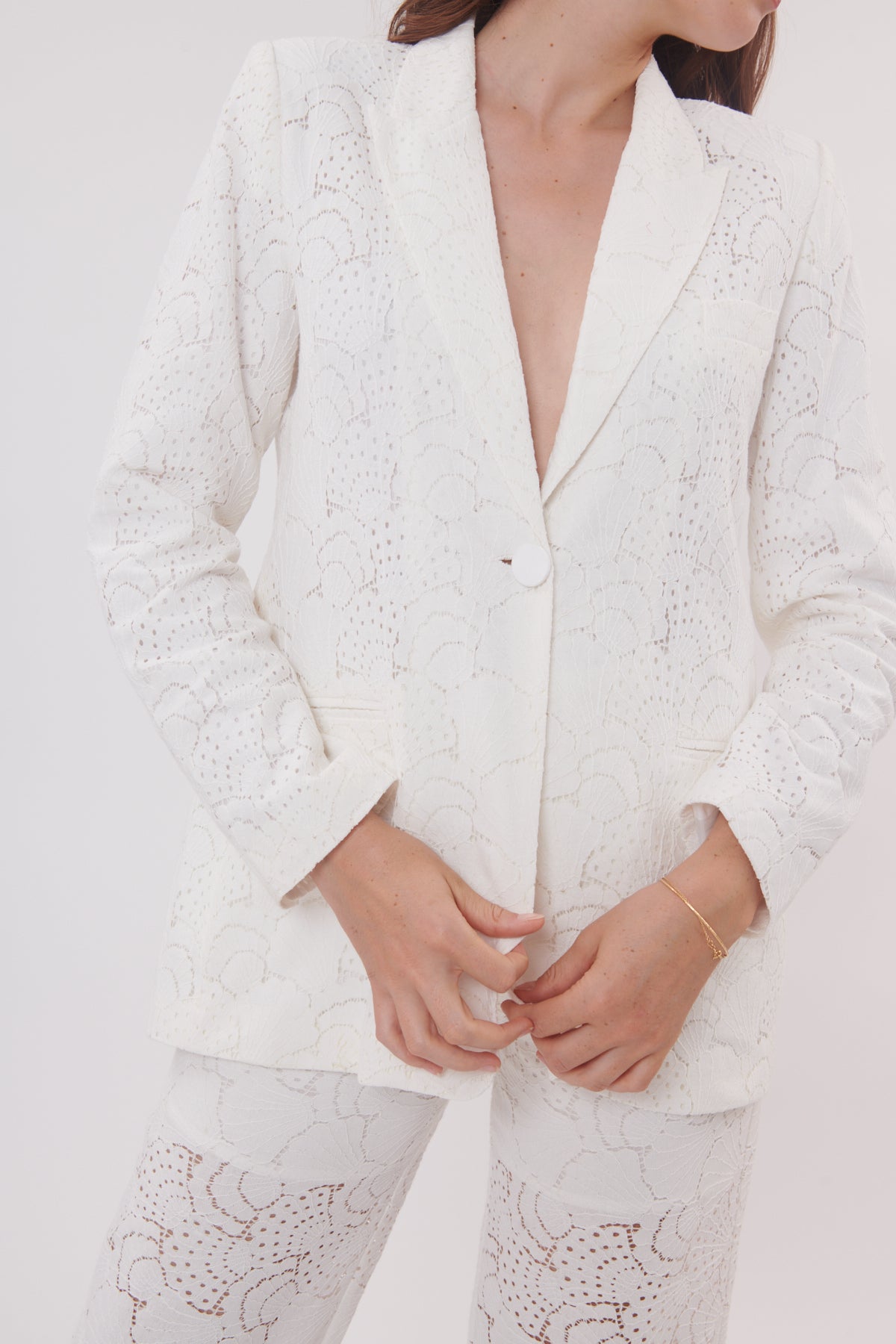 YASNA VESTE